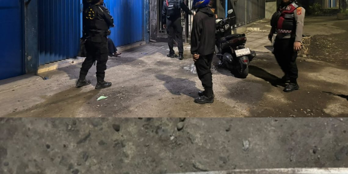 Tim Macan Polres Pelabuhan Belawan Amankan Sajam Saat Patroli